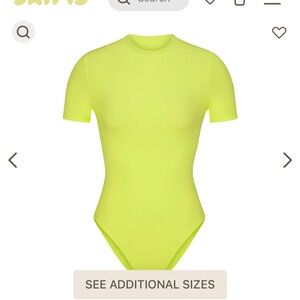 Skims Fits Everybody Tshirt Bodysuit XL NWT